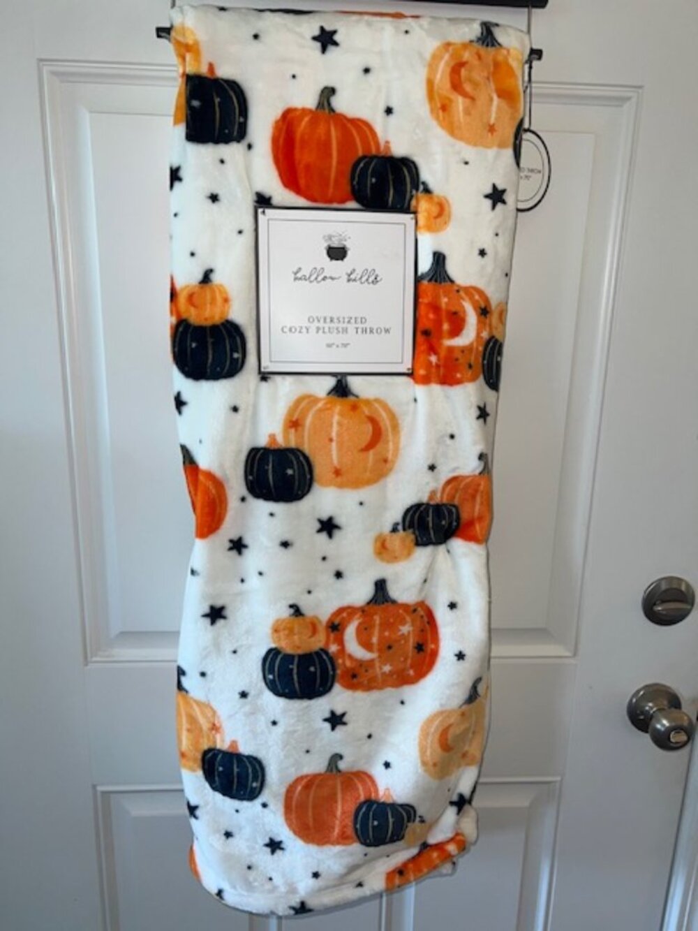 HALLOWEEN BLANKET